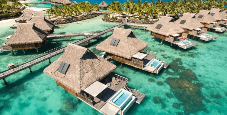 Overwater villas Conrad Hilton in Bora Bora