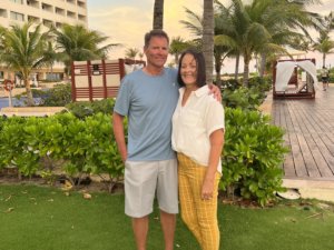 Hyatt Ziva Cancun couple