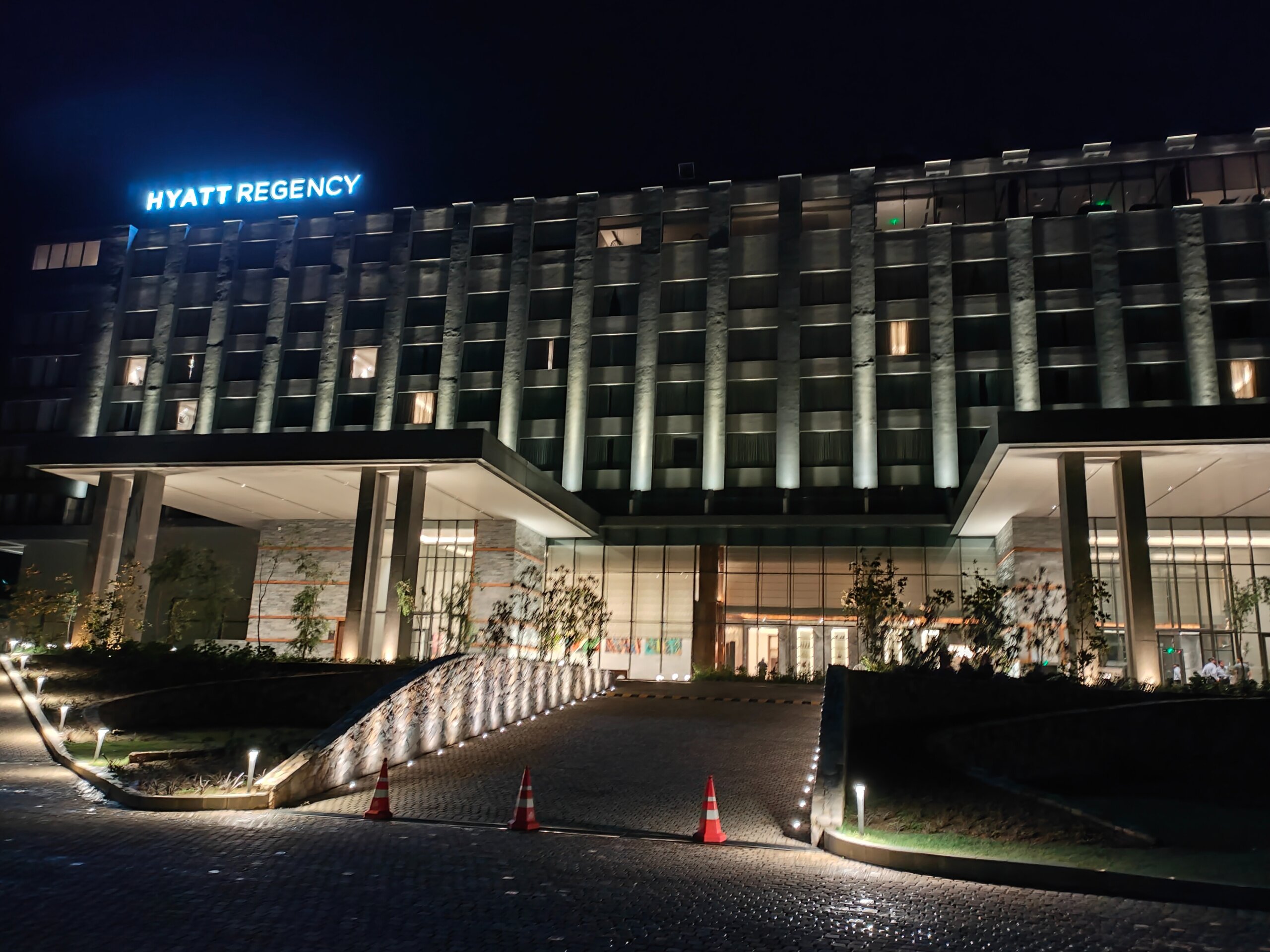 large building that says Hyatt Regency
